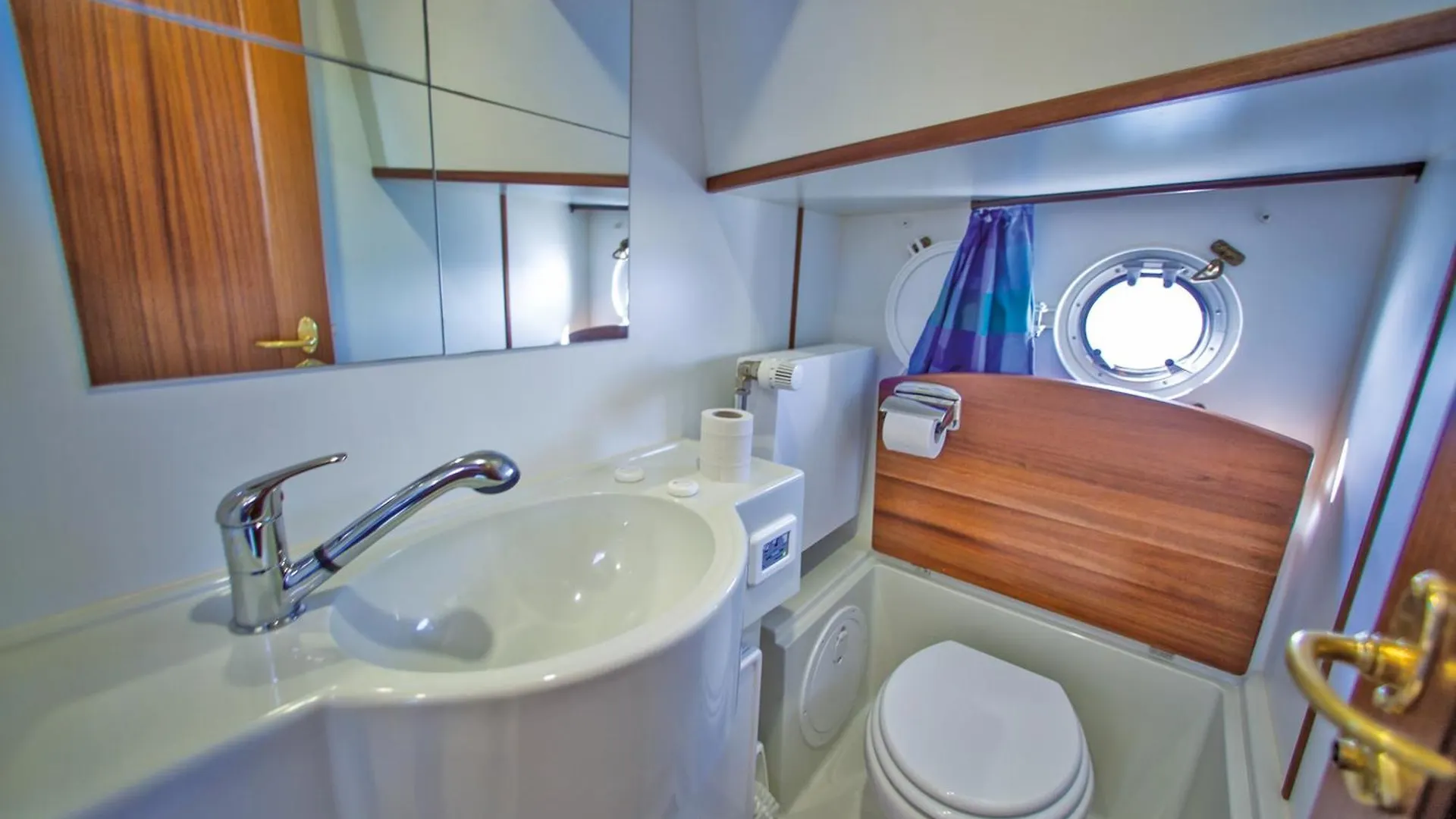 Kuhnle-Tours Bootshaus Zeuthen Hotel Botel