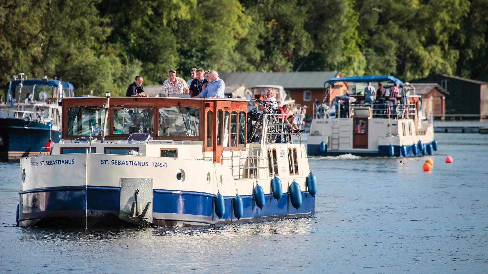 Kuhnle-Tours Bootshaus Zeuthen Hotel