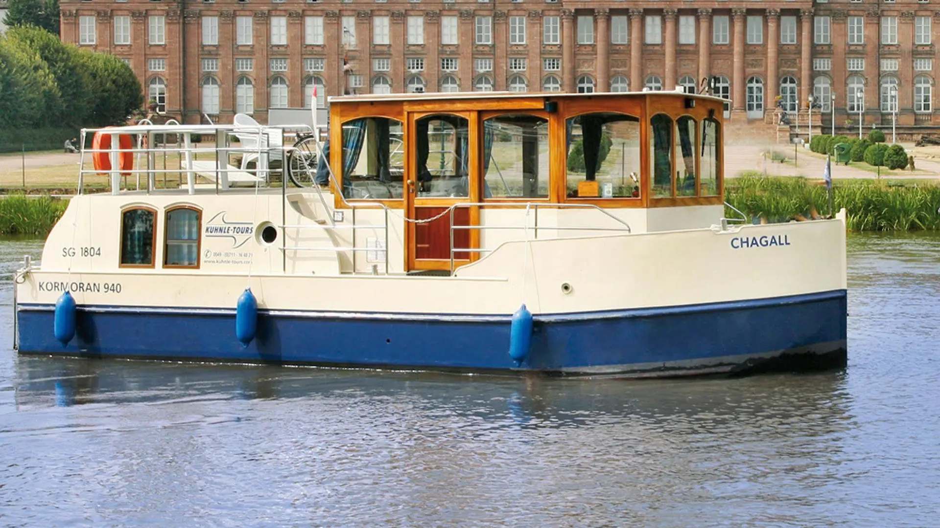 Botel Kuhnle-Tours Bootshaus Zeuthen Hotel